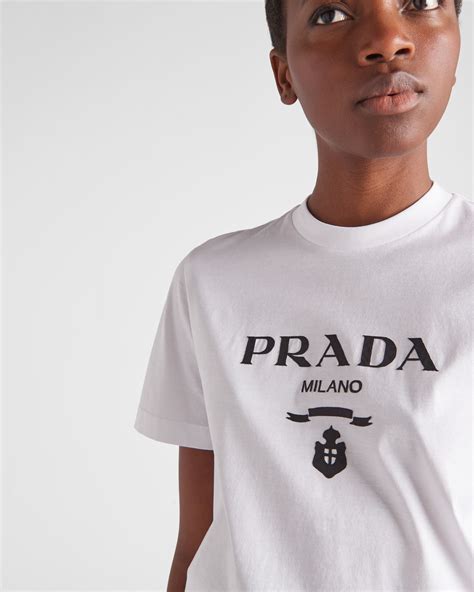 magleitte prada dona|Prada.